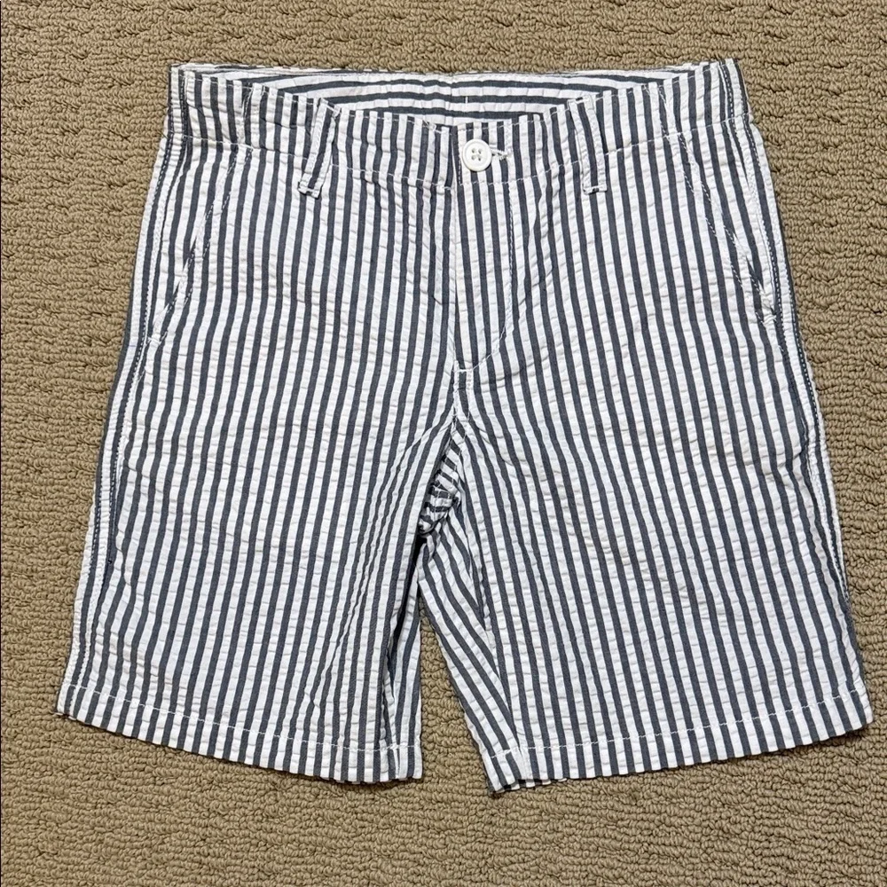 GAP Kids Gray/Blue & White Striped Seersucker Shorts, Adj Waist. Sizes 8 & 10.
